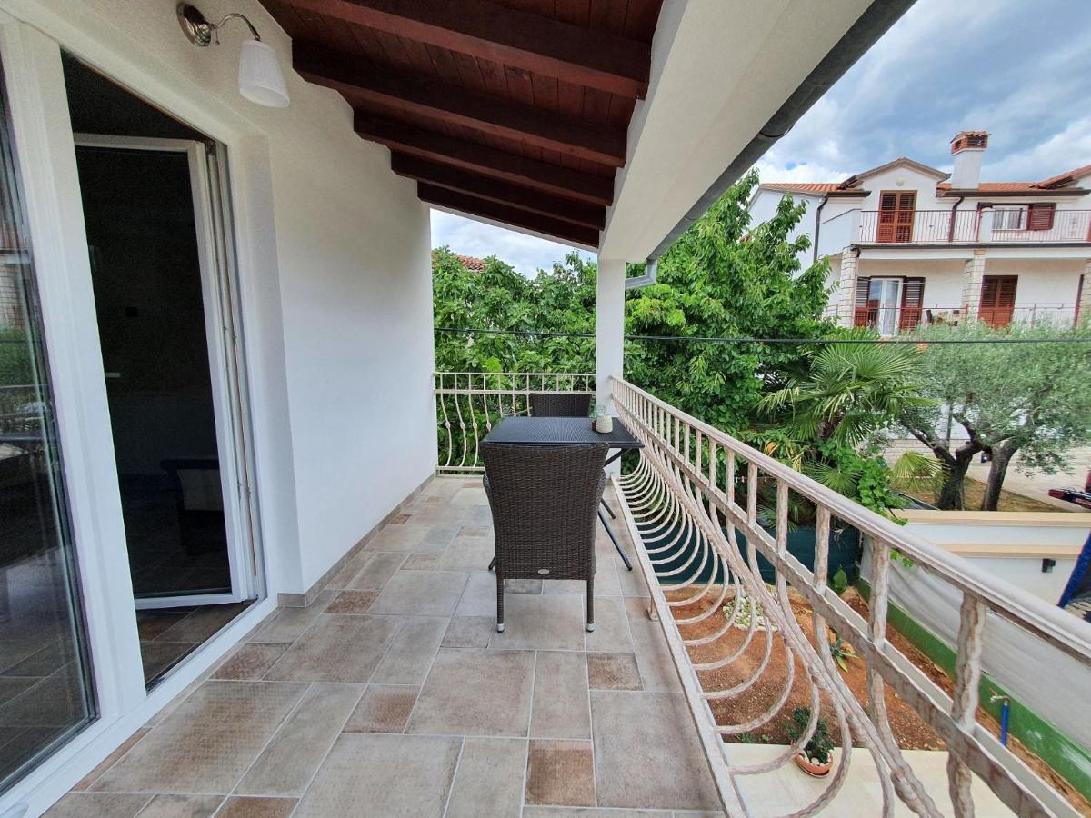 Apartments Mia 2 โรวีน ภายนอก รูปภาพ